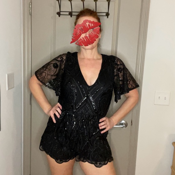 VENUS Romper - Picture 2 of 3